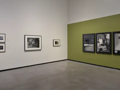 Install of Photography in Canada 1960-2000